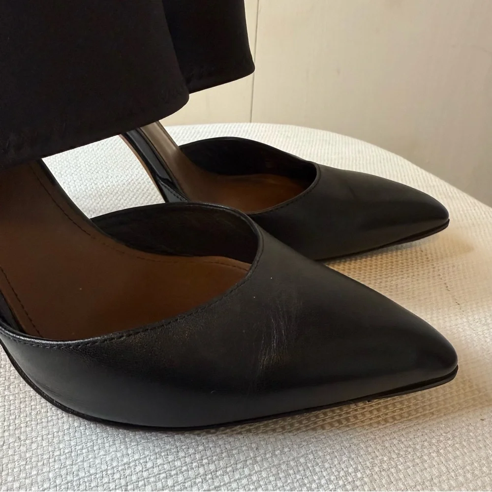DONALD J PLINER Black Leather Ankle Band Heels 9